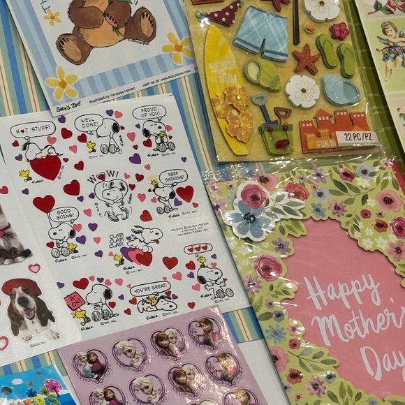 Scrapbooking lot 55+ Jolees HelloKitty Snoopy Disney Pooh Mickey MrsGrossmans - Picture 5 of 8